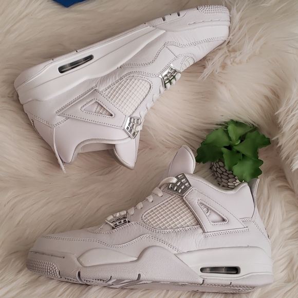 jordan retro 4 white and silver